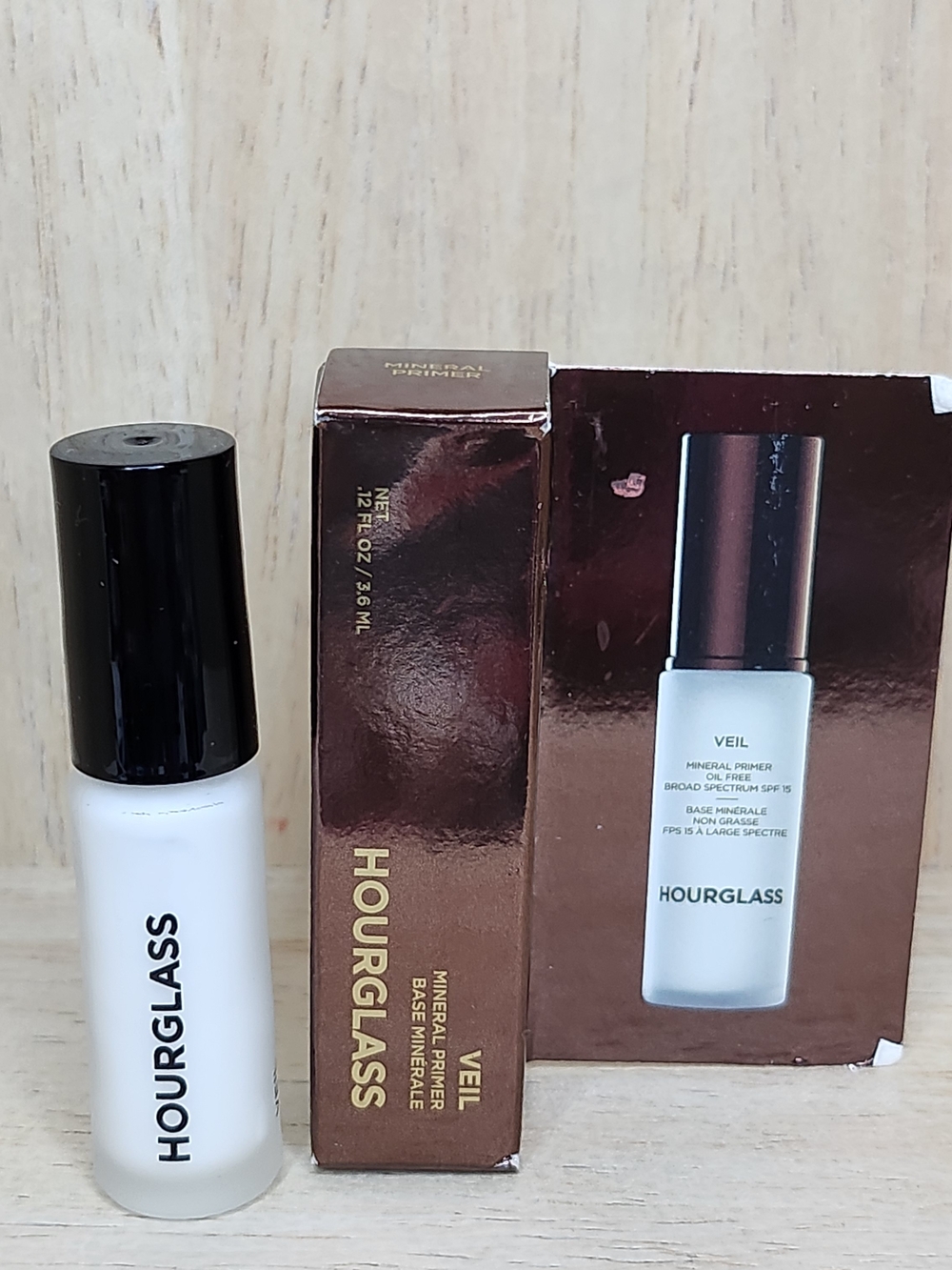 Hourglass Veil Mineral Primer.